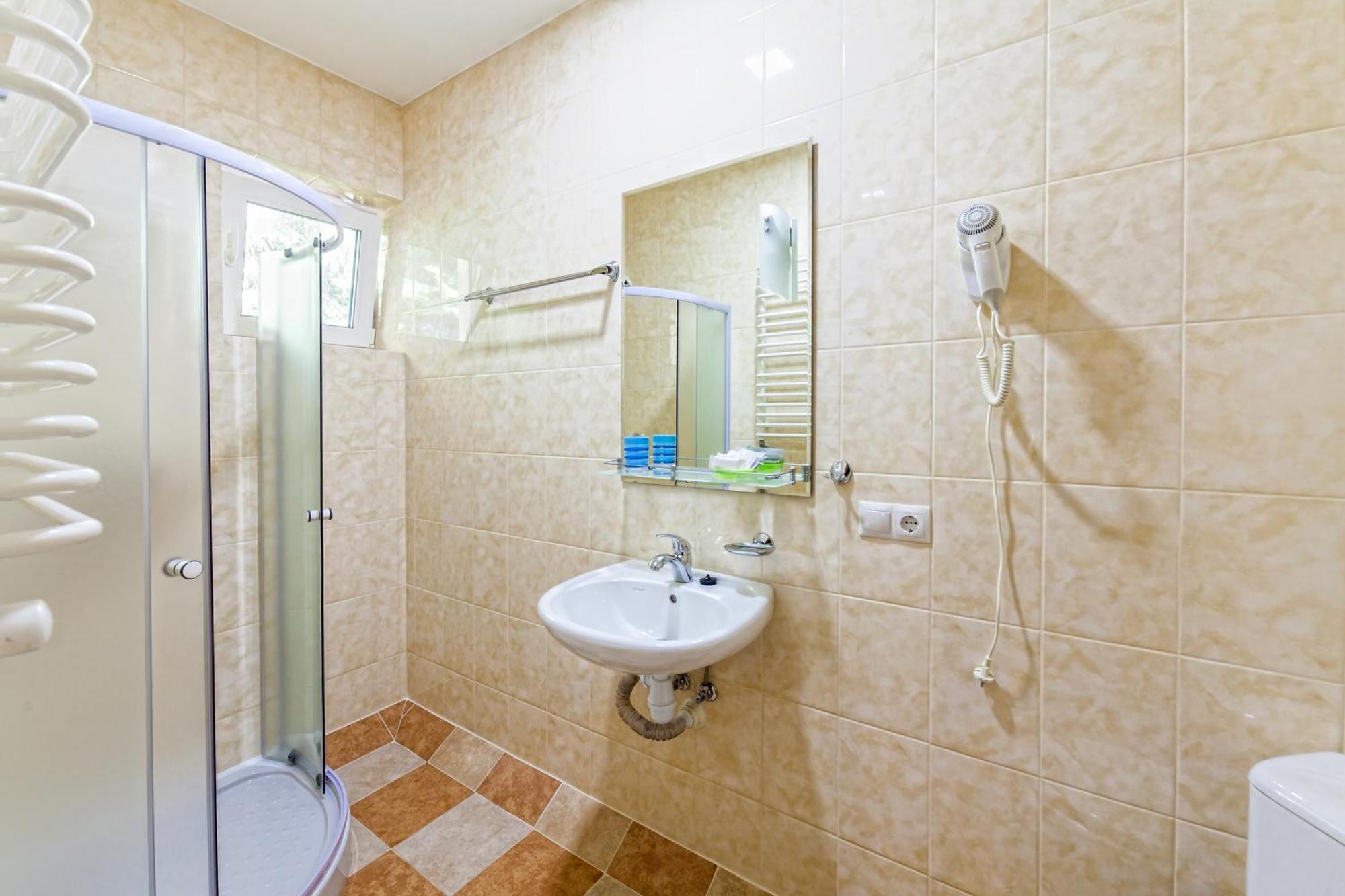Alpiyskiy Jablunyzja Zimmer foto