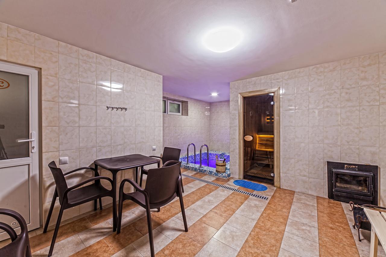 Alpiyskiy Jablunyzja Exterior foto